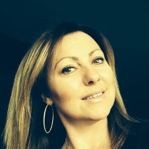 Meet your Posher, Agnes